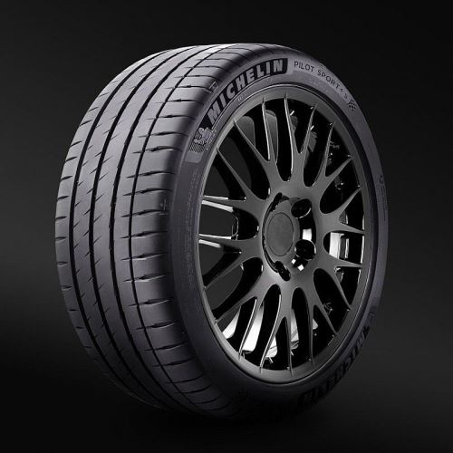 Letní pneumatika MICHELIN 245/40R19 101Y TL PILOT SPORT 4 * XL